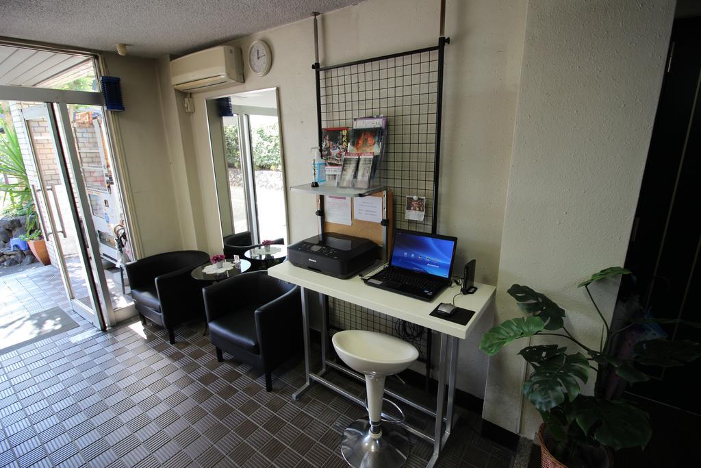 Hotel Chrysantheme เกียวโต ภายนอก รูปภาพ