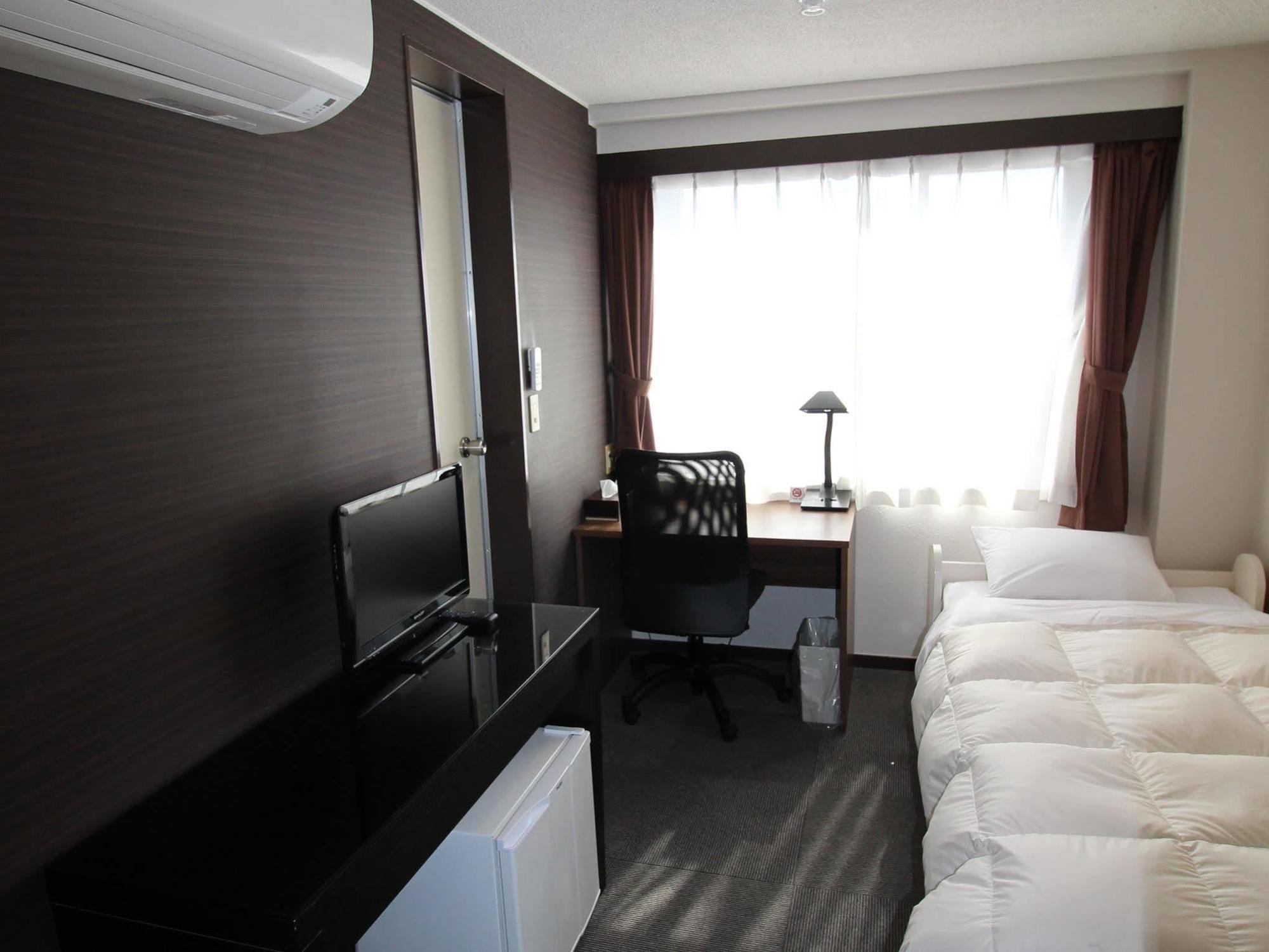 Hotel Chrysantheme เกียวโต ภายนอก รูปภาพ